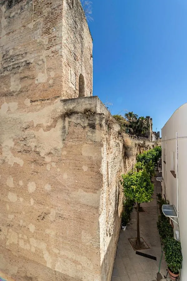 Casa amurallada MNueLa , wifi, garage opcional Jerez de la Frontera 0*,